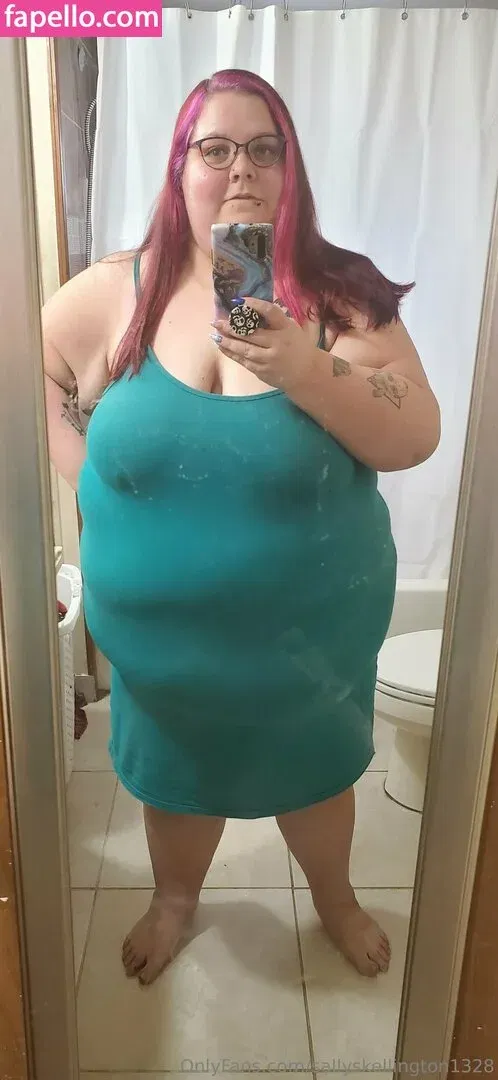 sallyskellington1328 Onlyfans Photo Gallery 