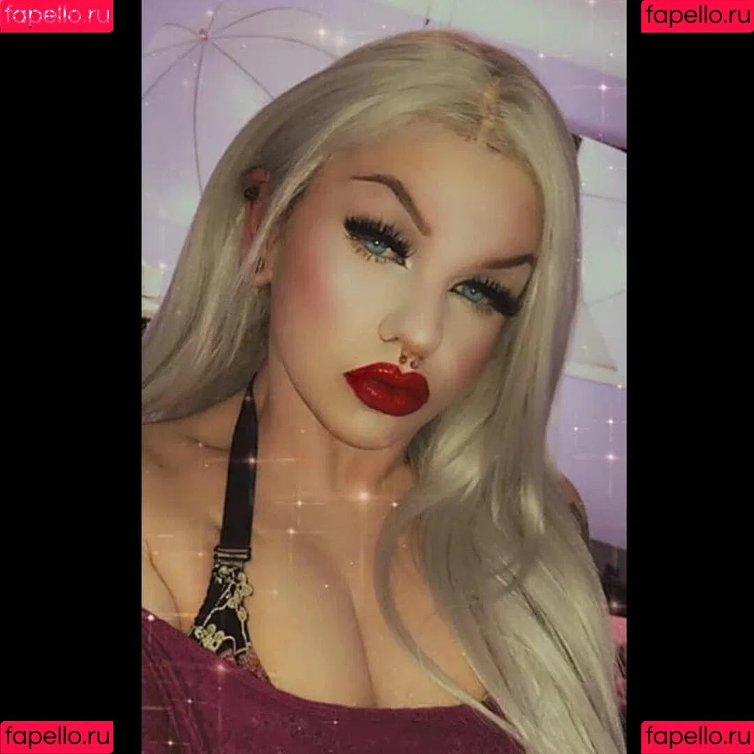 Alice Blaque Onlyfans Photo Gallery 