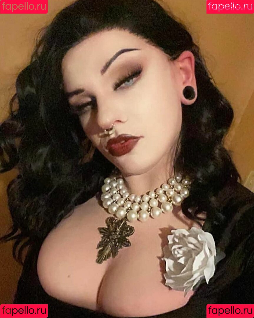 Alice Blaque Onlyfans Photo Gallery 