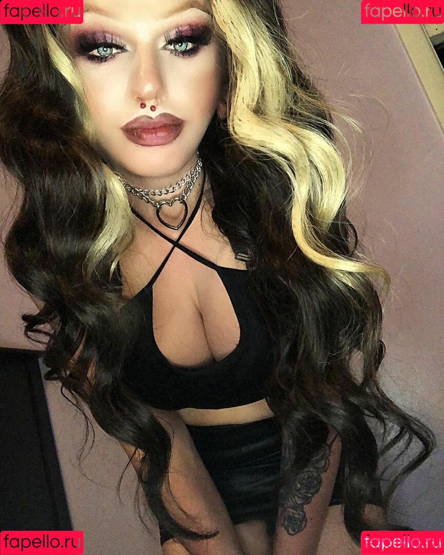 Alice Blaque Onlyfans Photo Gallery 