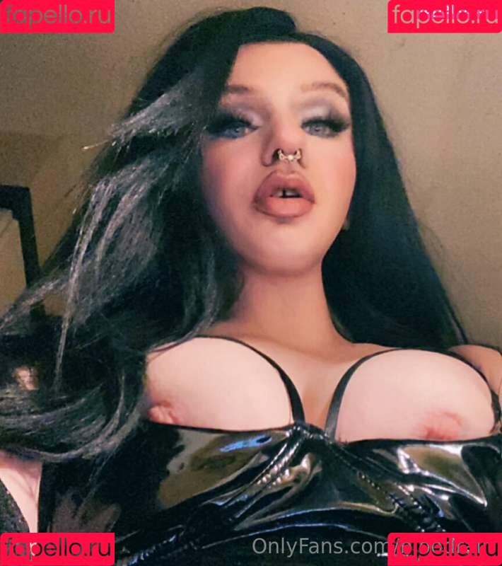 Alice Blaque Onlyfans Photo Gallery 