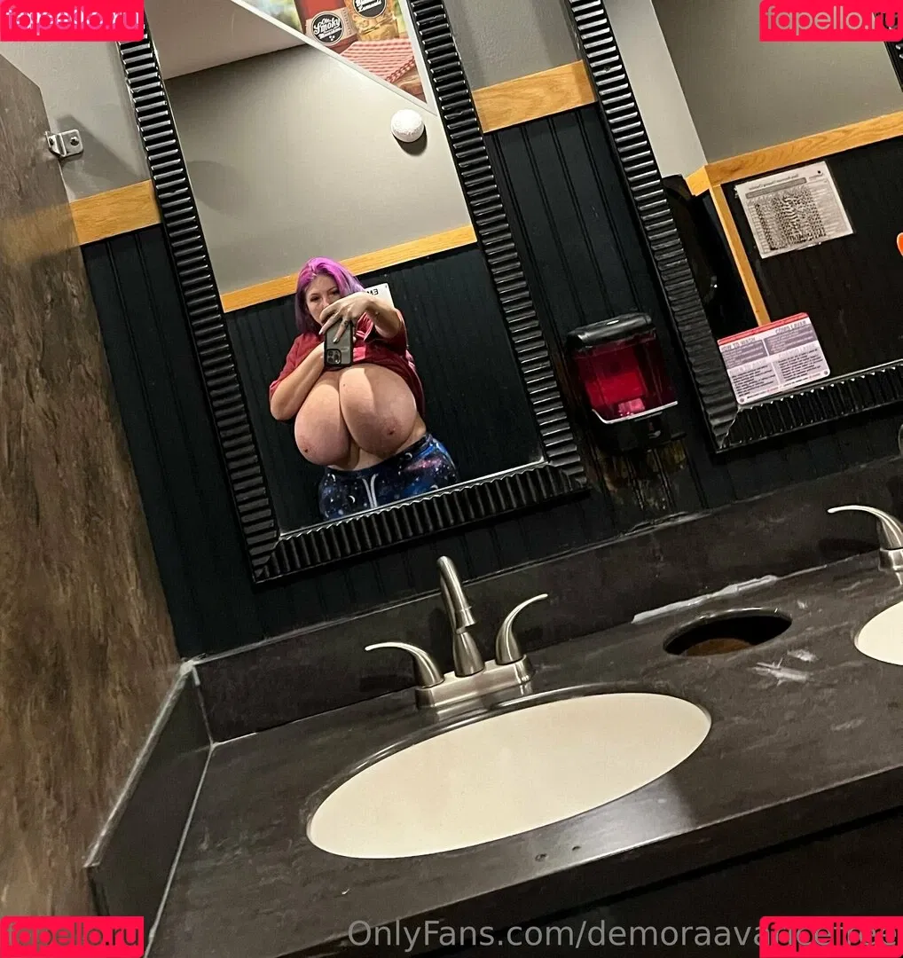 demoraavaricefree Onlyfans Photo Gallery 