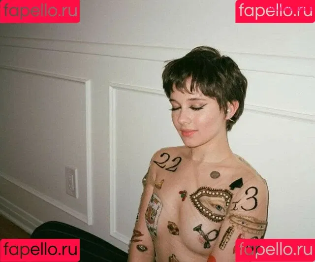 Cailee Spaeny Onlyfans Photo Gallery 