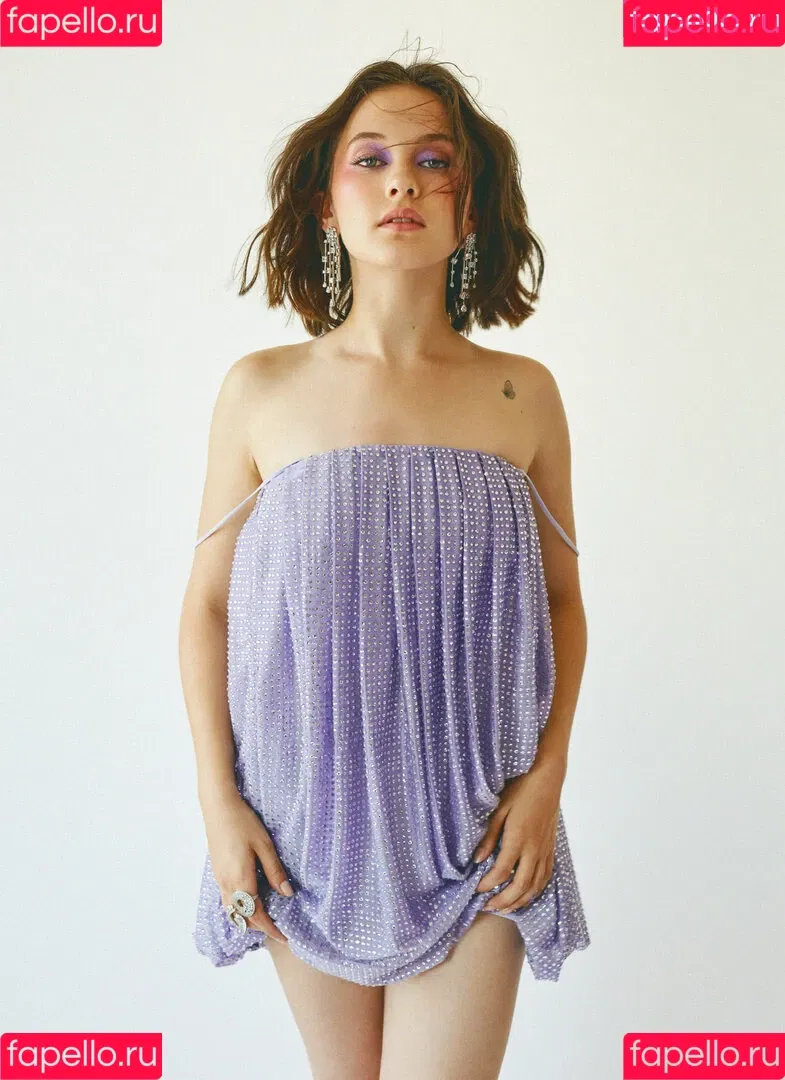 Cailee Spaeny Onlyfans Photo Gallery 