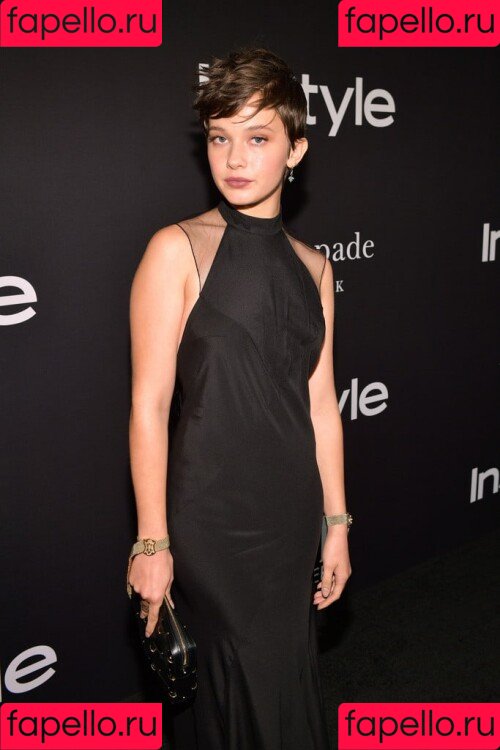 Cailee Spaeny Onlyfans Photo Gallery 