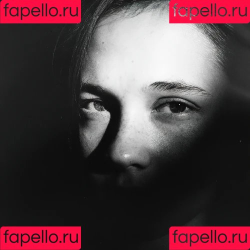 Cailee Spaeny Onlyfans Photo Gallery 