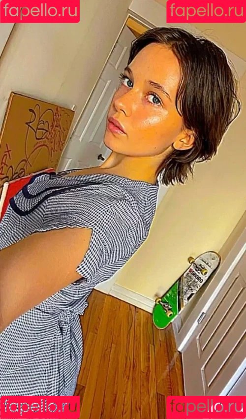 Cailee Spaeny Onlyfans Photo Gallery 