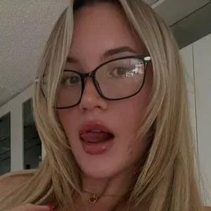 isisxox Onlyfans Photo Gallery 