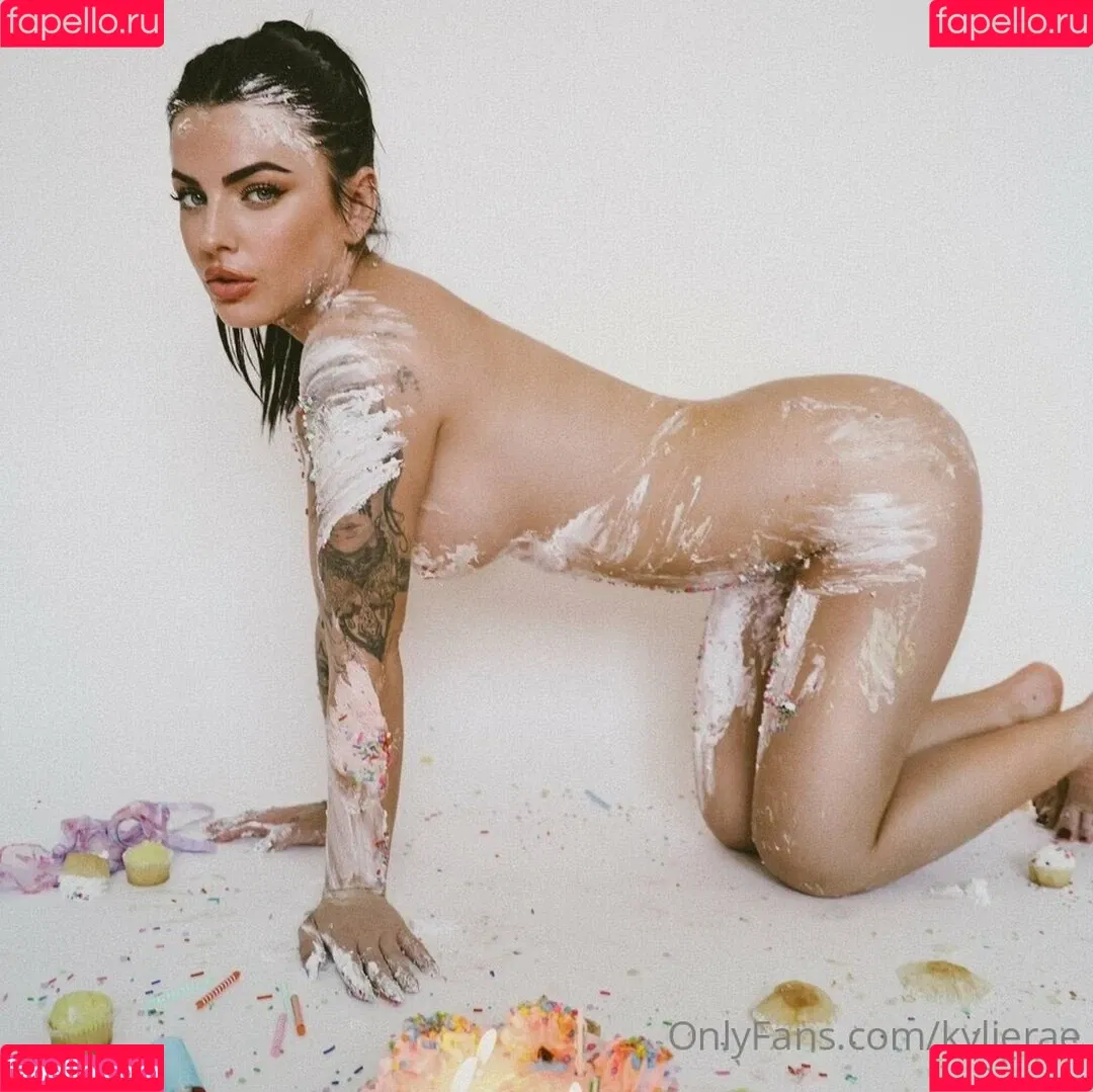 kylieraehall Onlyfans Photo Gallery 