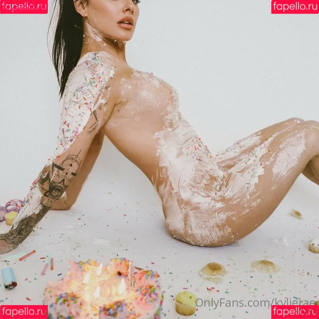 kylieraehall Onlyfans Photo Gallery 