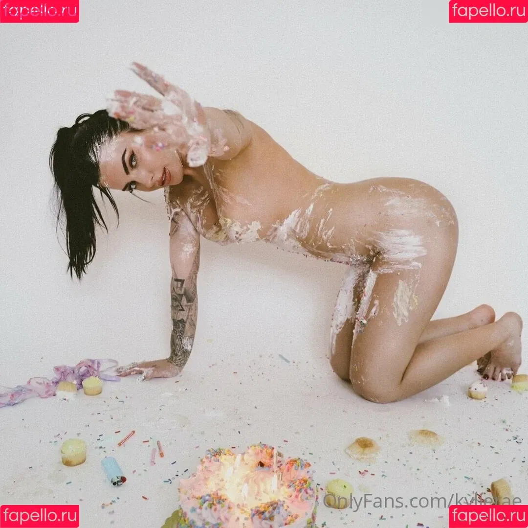 kylieraehall Onlyfans Photo Gallery 