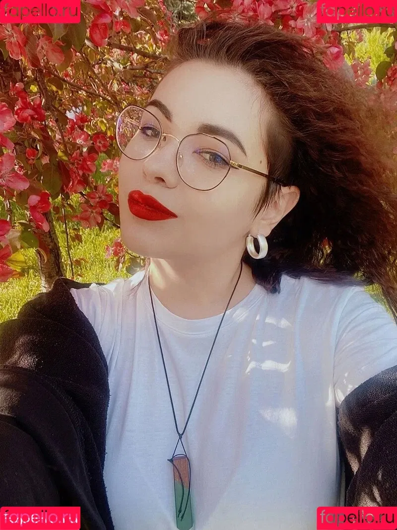 Saint Agnia Onlyfans Photo Gallery 