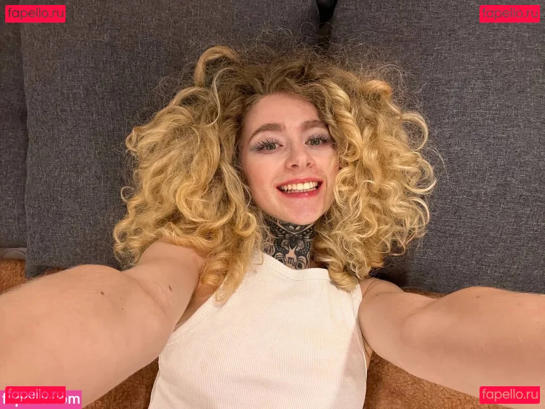 mary-st.john Onlyfans Photo Gallery 