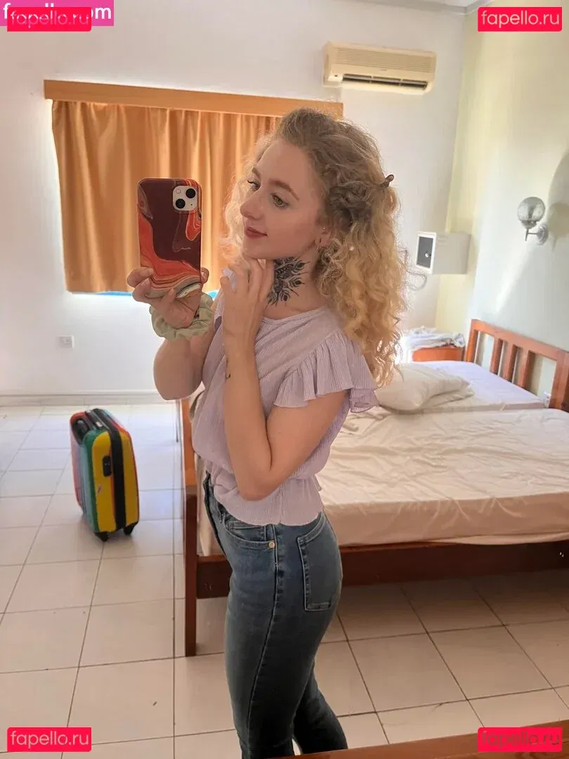 mary-st.john Onlyfans Photo Gallery 