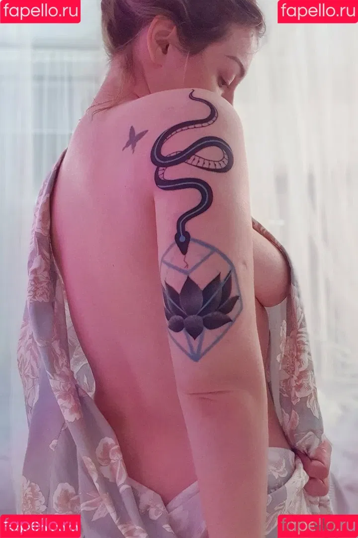 Senedy Cosplay Onlyfans Photo Gallery 