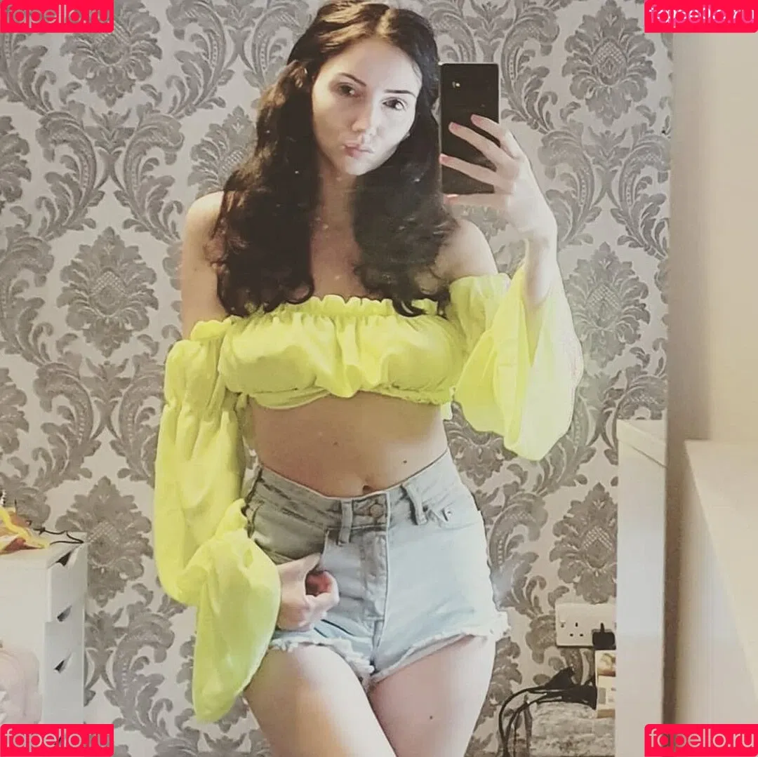 Summer Siempre Onlyfans Photo Gallery 