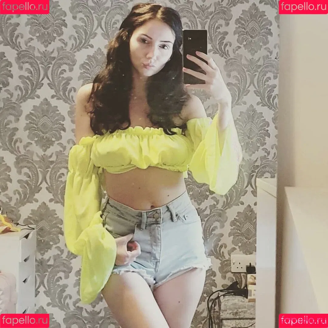Summer Siempre Onlyfans Photo Gallery 