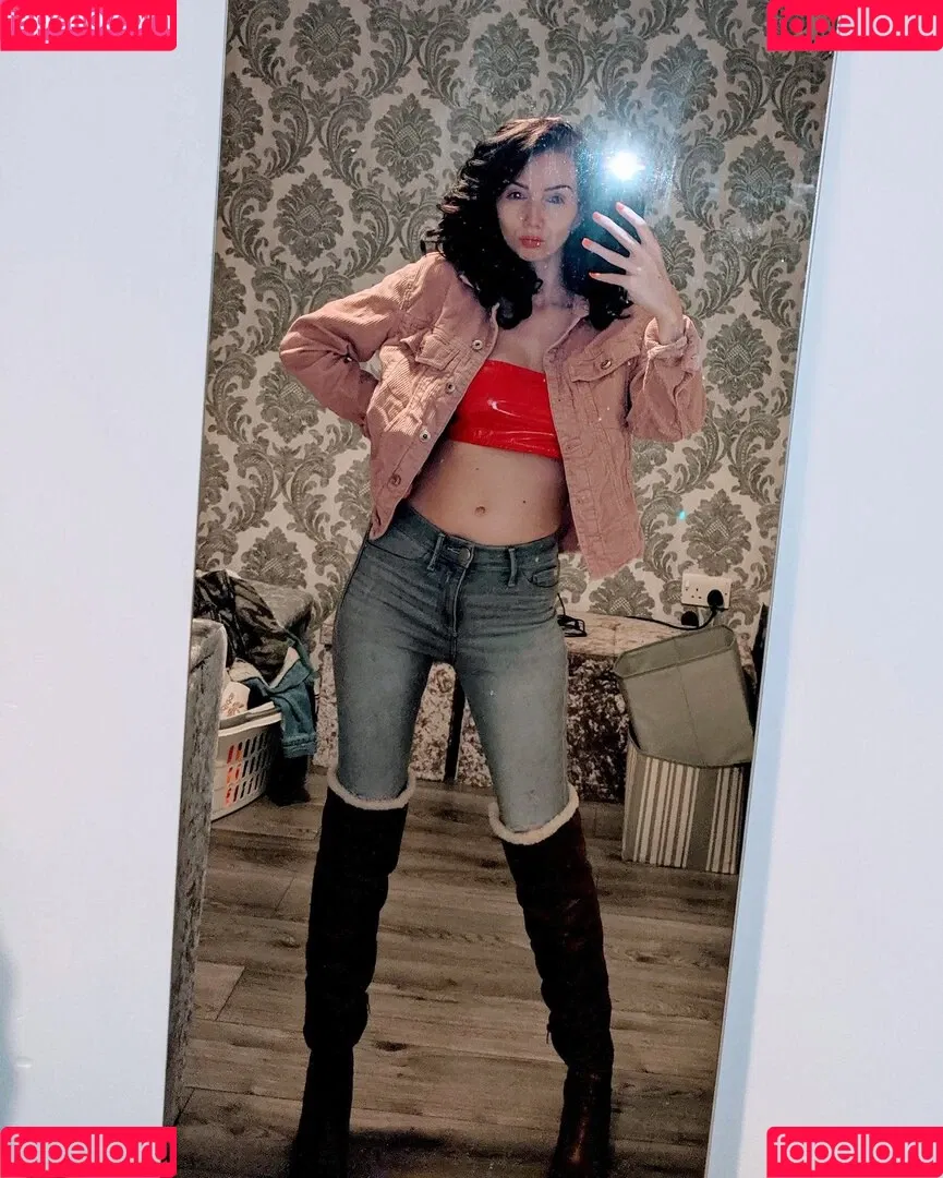Summer Siempre Onlyfans Photo Gallery 