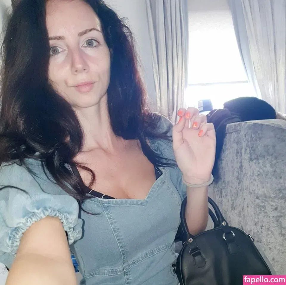 Summer Siempre Onlyfans Photo Gallery 