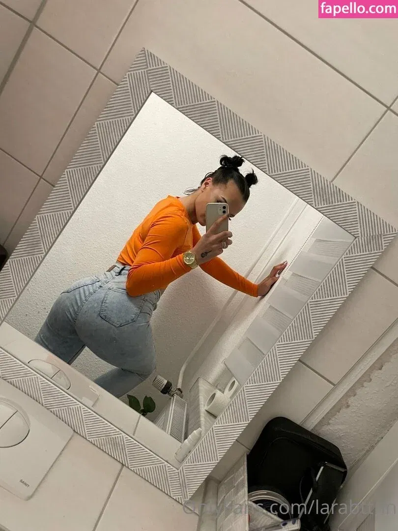 Lara Bttn Onlyfans Photo Gallery 