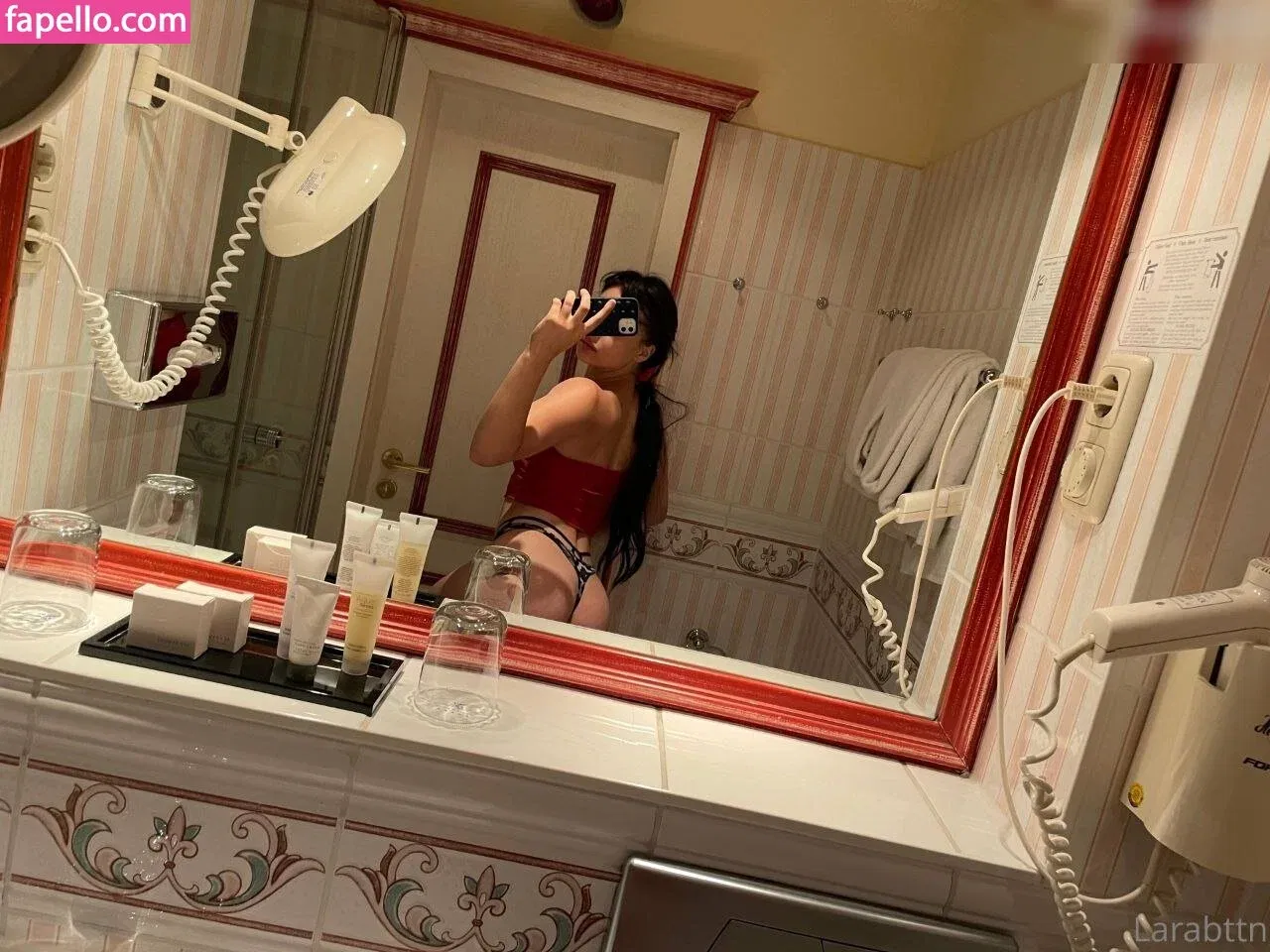 Lara Bttn Onlyfans Photo Gallery 