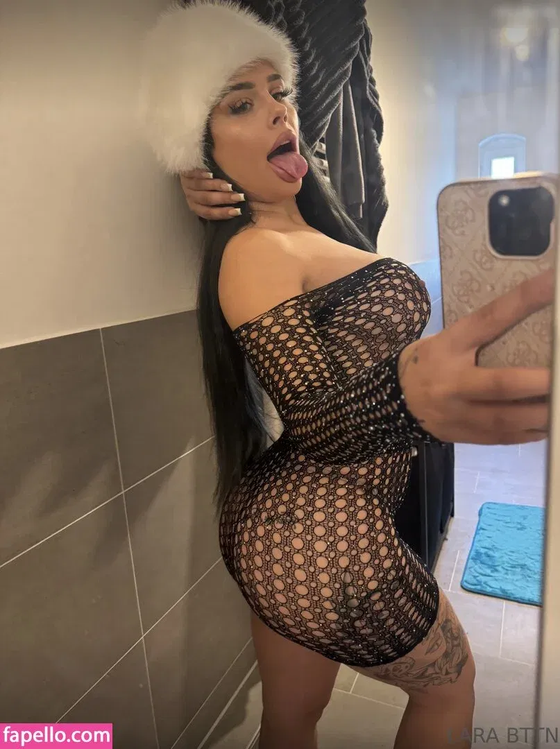 Lara Bttn Onlyfans Photo Gallery 