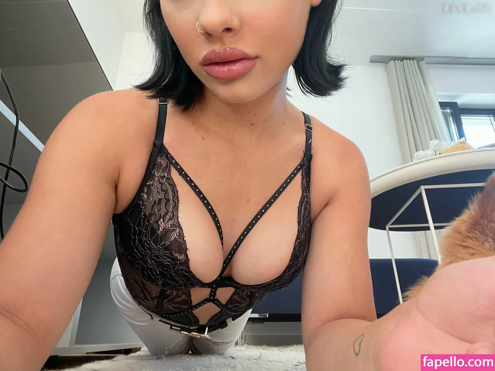 Lara Bttn Onlyfans Photo Gallery 