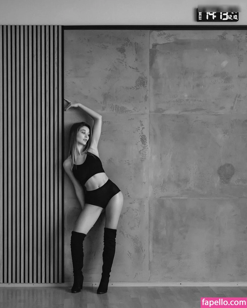 Ninafdj Onlyfans Photo Gallery 