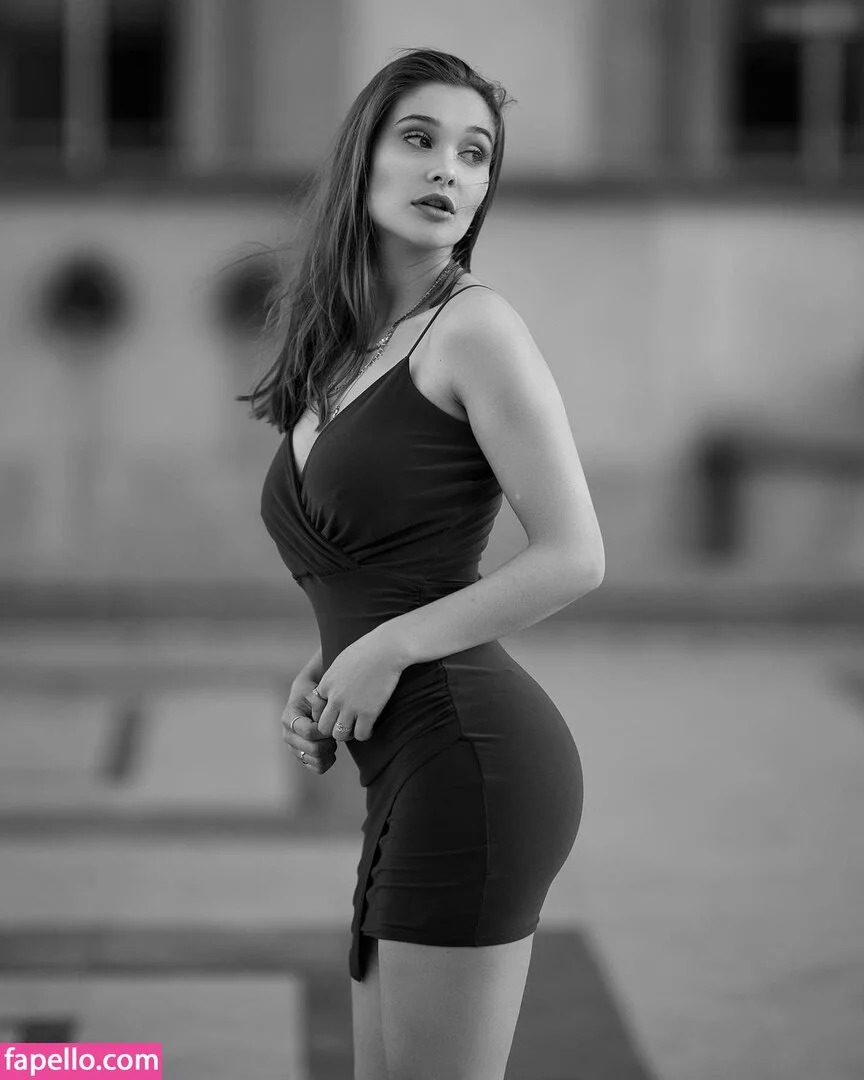 Ninafdj Onlyfans Photo Gallery 