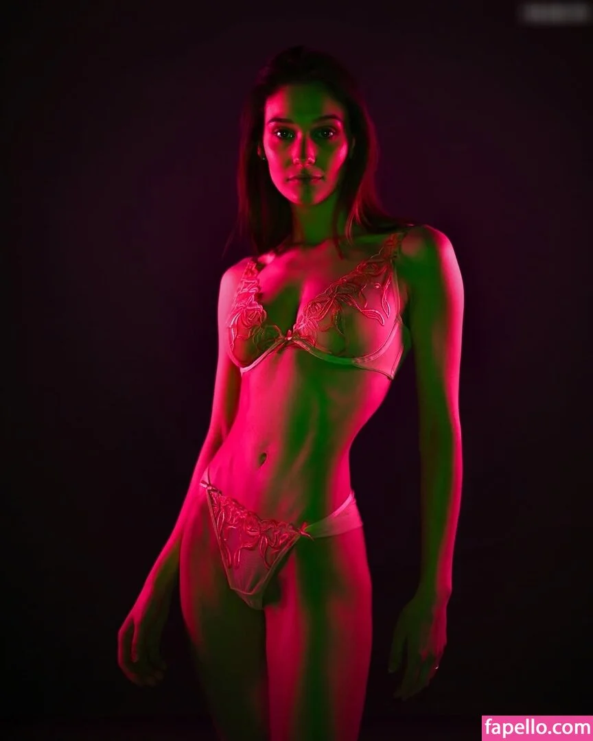 Ninafdj Onlyfans Photo Gallery 