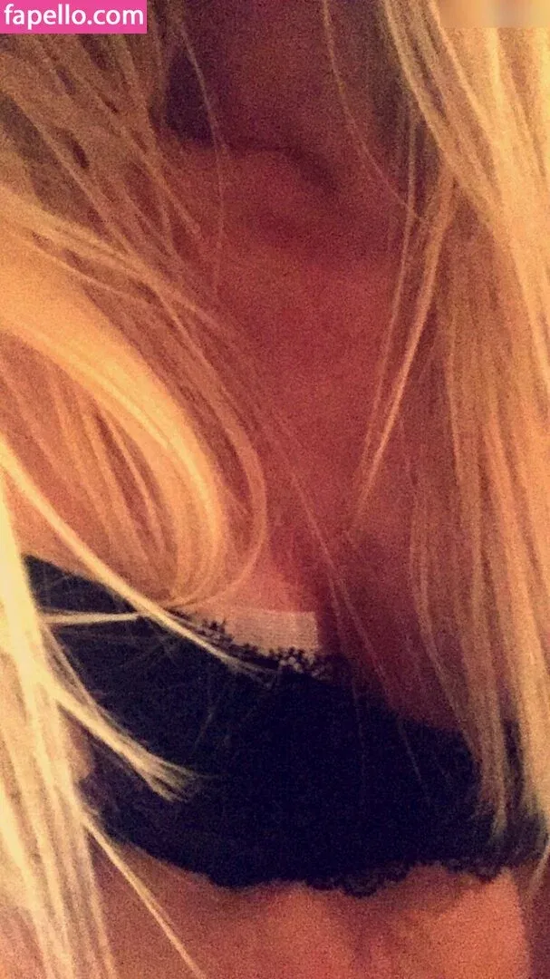 Sofia Jakobsson Onlyfans Photo Gallery 