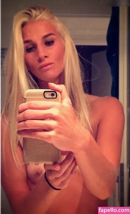 Sofia Jakobsson Onlyfans Photo Gallery 