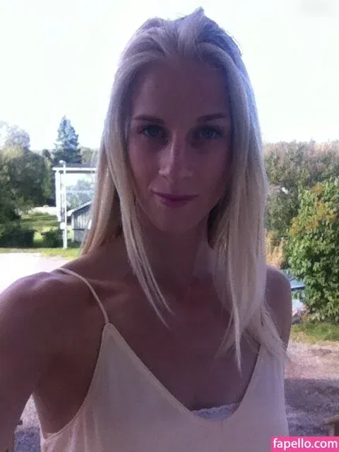 Sofia Jakobsson Onlyfans Photo Gallery 