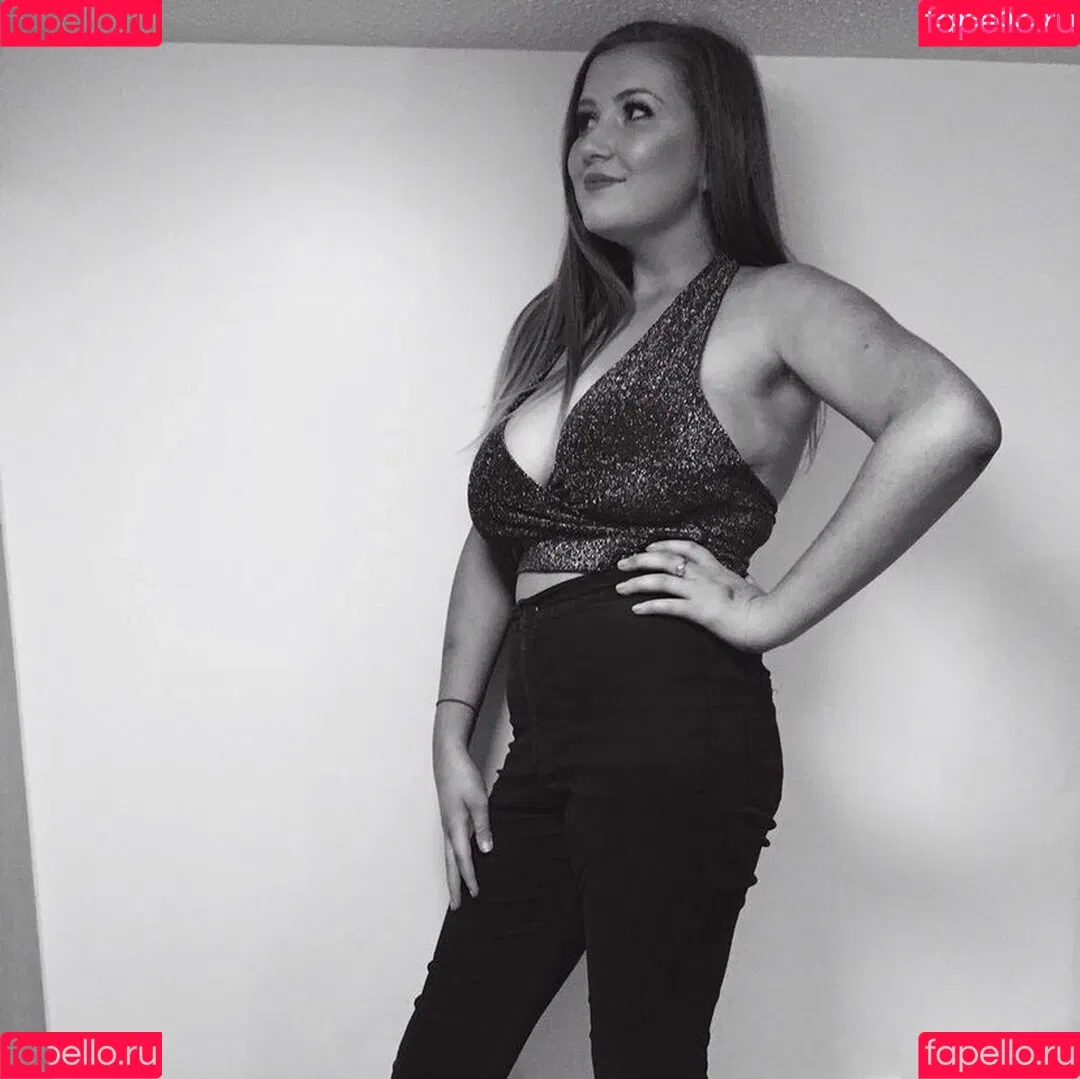 Amy Heslop Onlyfans Photo Gallery 