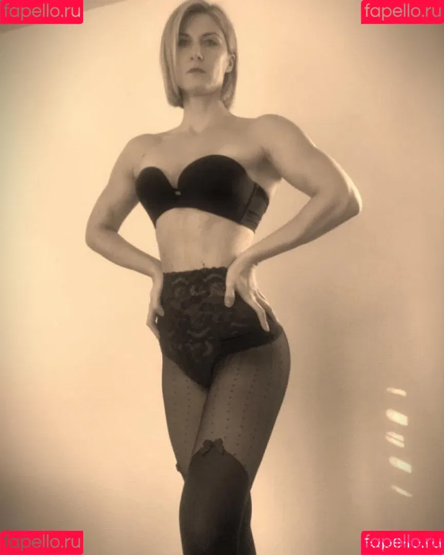 Miss Sunny mood Onlyfans Photo Gallery 
