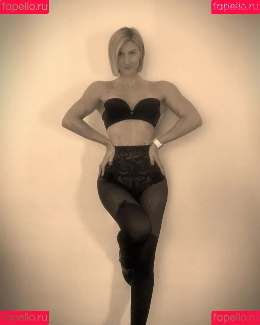Miss Sunny mood Onlyfans Photo Gallery 