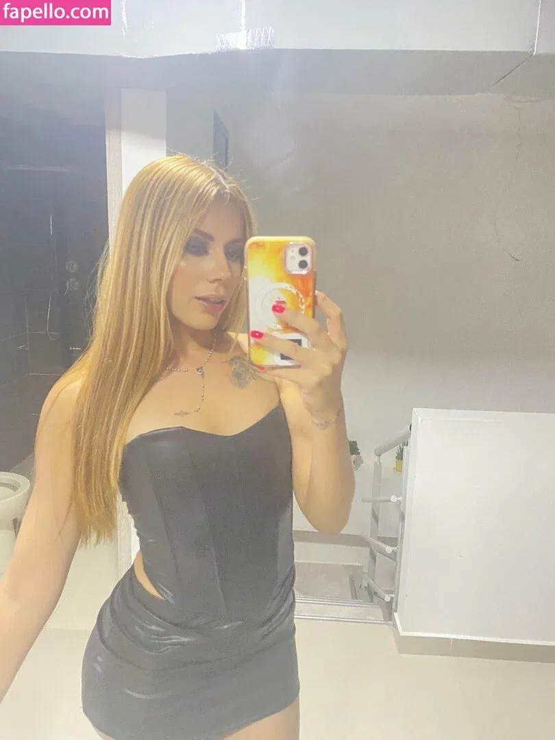 Yeraldin Rios Onlyfans Photo Gallery 