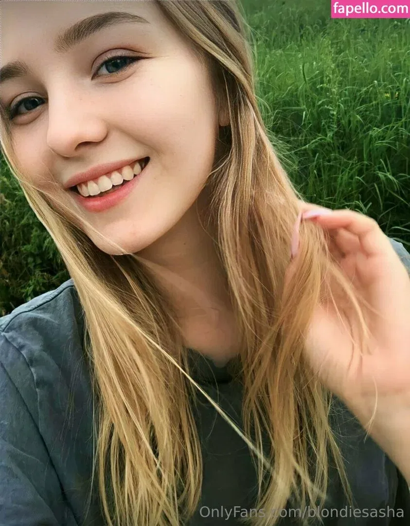blondiesasha Onlyfans Photo Gallery 