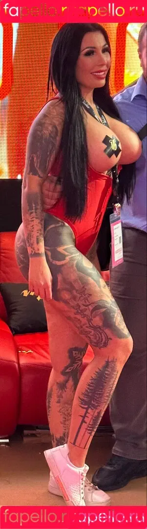 Jenna Snowwhite Onlyfans Photo Gallery 