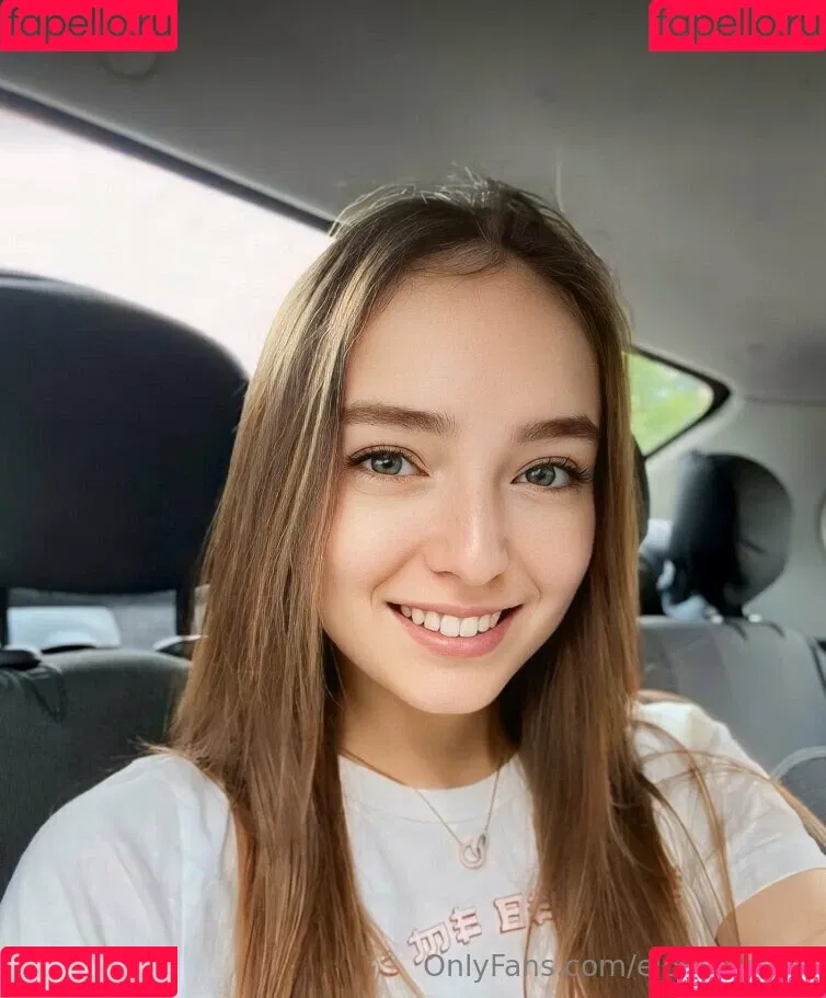 elodiepeach Onlyfans Photo Gallery 