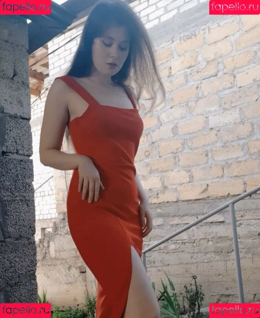 Elizaveta Milyaeva Onlyfans Photo Gallery 