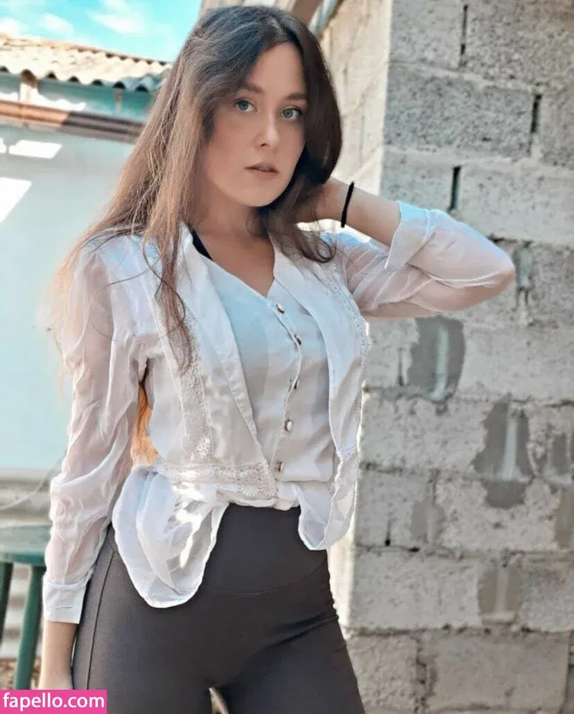 Elizaveta Milyaeva Onlyfans Photo Gallery 