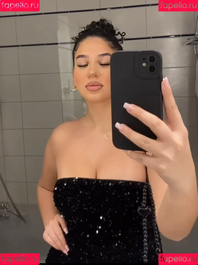 sonjamhd Onlyfans Photo Gallery 