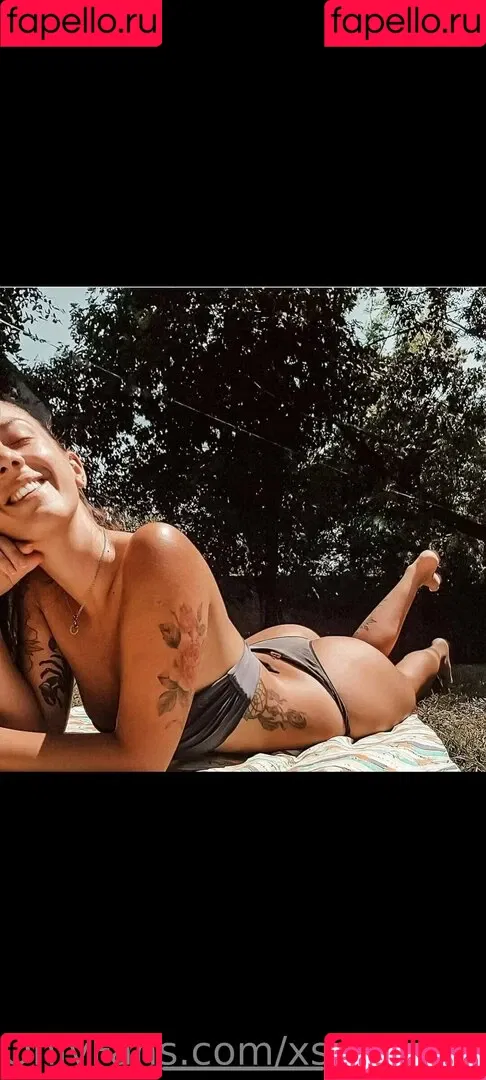 xserotoninaxfree Onlyfans Photo Gallery 