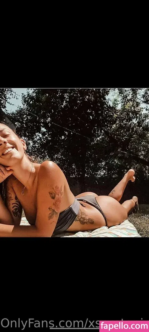 xserotoninaxfree Onlyfans Photo Gallery 