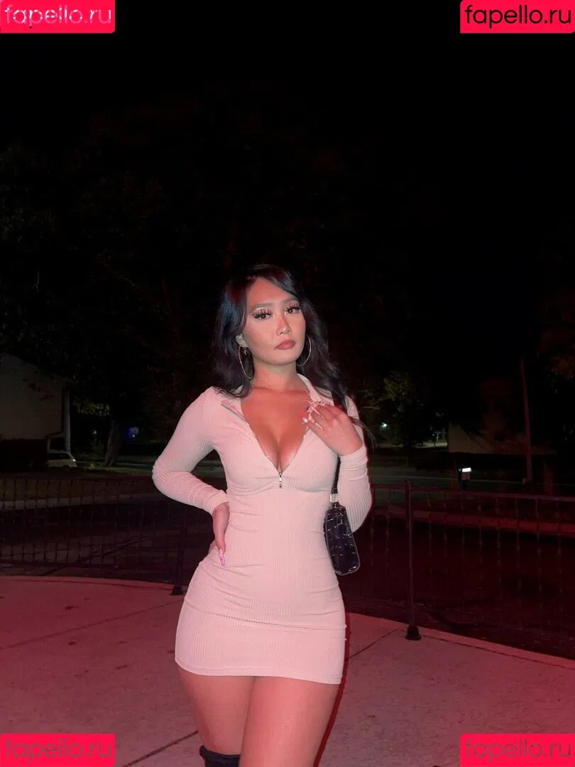 Samantha Yang Hmong Onlyfans Photo Gallery 