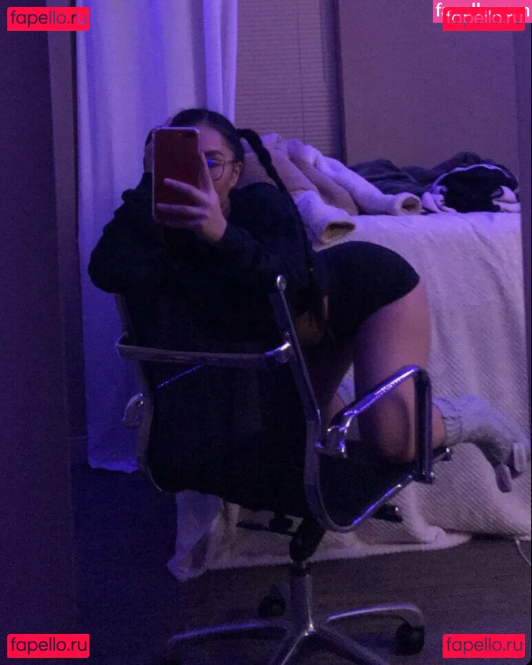 Samantha Yang Hmong Onlyfans Photo Gallery 