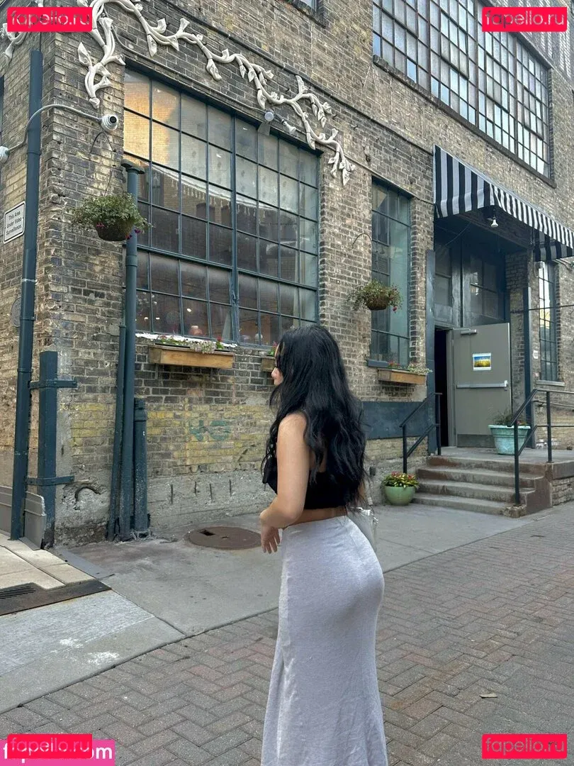 Samantha Yang Hmong Onlyfans Photo Gallery 