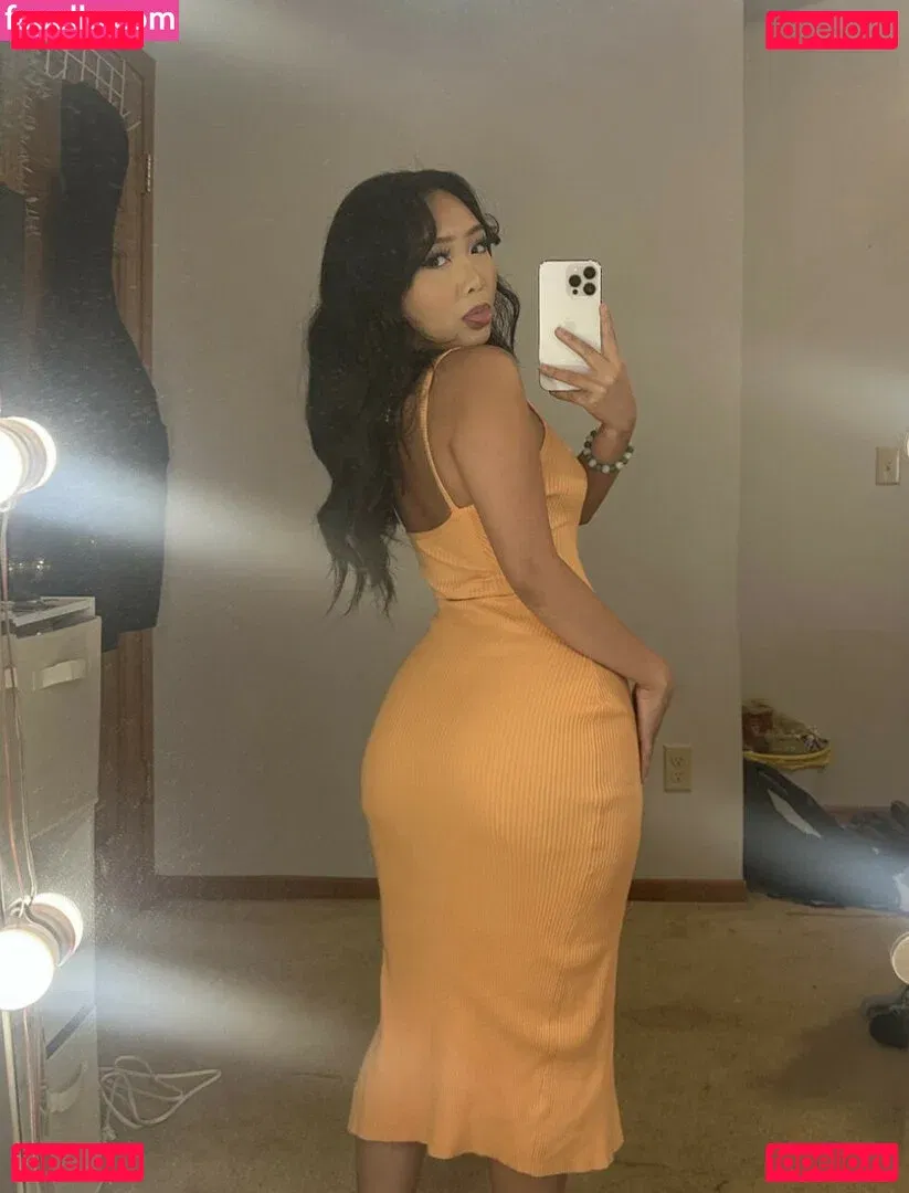 Samantha Yang Hmong Onlyfans Photo Gallery 