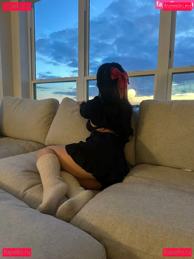 Samantha Yang Hmong Onlyfans Photo Gallery 